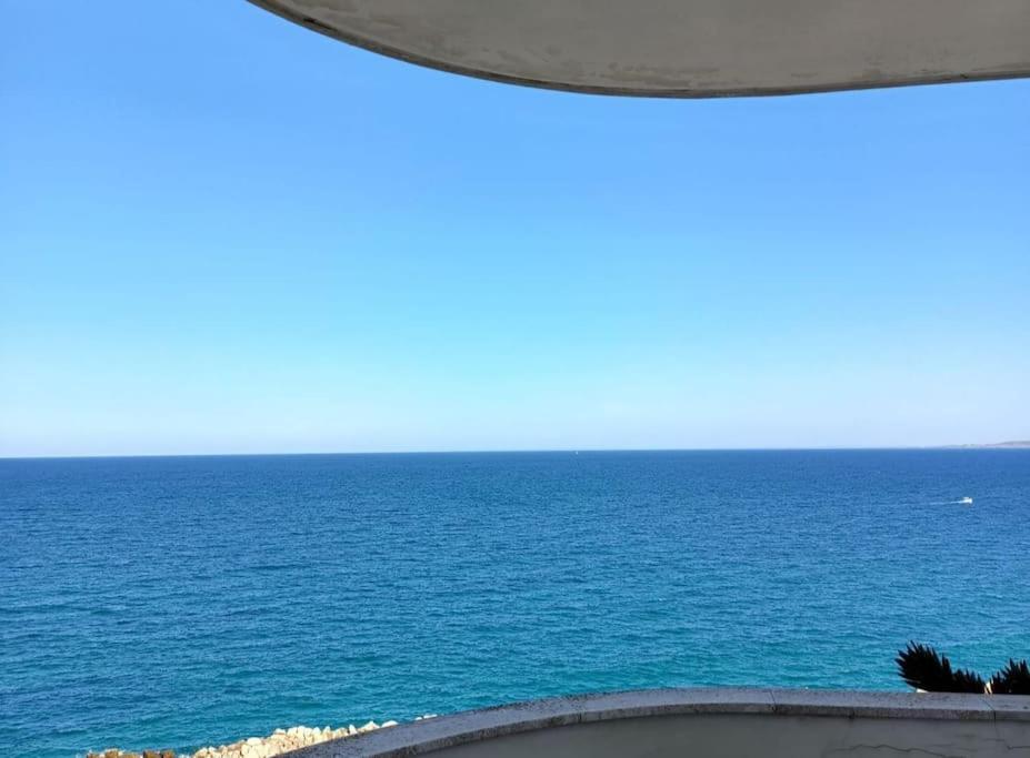 Stupendo Appartamento Fronte Mare A Gallipoli Exterior foto