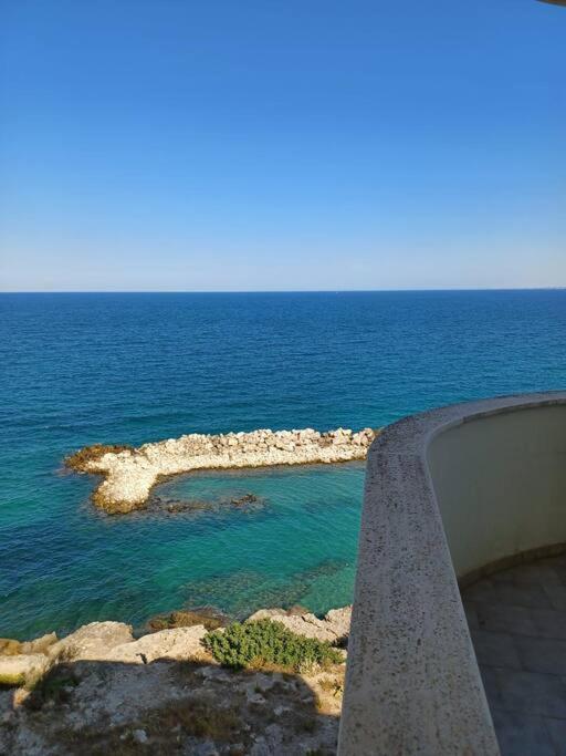 Stupendo Appartamento Fronte Mare A Gallipoli Exterior foto